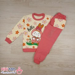 تصویر بلوز شلوار بچگانه دخترانه طرح خرگوش و پاپیون سایز ۳۵ تا ۵۰ - گلبهی 