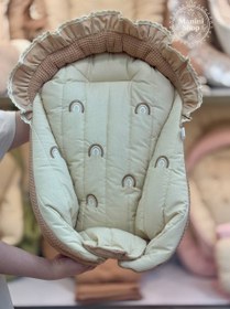 تصویر ست کالای خواب وارداتی طرح رنگین کمان چین دار رنگ کرم بیسکوییتی 