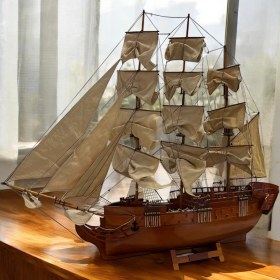 تصویر کشتی بادبانی U.S.S Constitution 