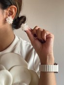 تصویر گوشواره میخی شکوفه 