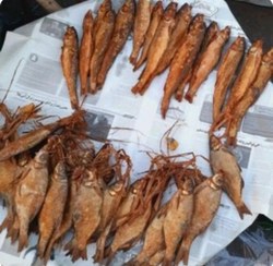 تصویر ماهی دودی سایز کوچیک دوعددی خانگی واطمینانی ،درجه یک گیلان.رشت 