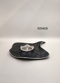 تصویر سینی مزه آلومینیوم _ لارا طوسی