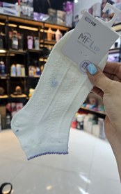 تصویر جوراب گربه ای 