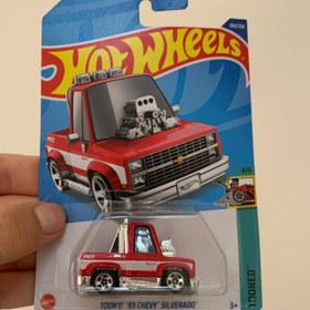 تصویر شورلت سیلورادو هات ویلز - قرمز Toon' D 83 Chevy Silverado Hot Wheels