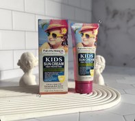 تصویر کرم ضد آفتاب بی رنگ SPF 50 حجم ۱۳۰ میلی لیتر 