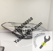 تصویر چراغ جلو ازرا گرنجور جفت زنون 