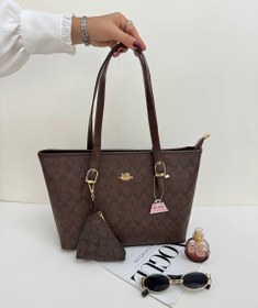 تصویر کیف زنانه سگگ دار - کوچ 