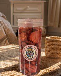 تصویر توت فرنگی خشک پفکی - بزرگ Freezer dried strawberries