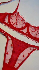 تصویر شورت و سوتین 