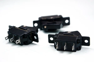 تصویر فروشگاه تکنولوژی مدرن ایران