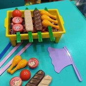 تصویر اسباب بازی منقل اسباب بازی کباب بادبزن منقل همراه با وسایل اسباب بازی سیخ و میوه برشی میوه گوجه و اسباب بازی مرغ سلفونی 