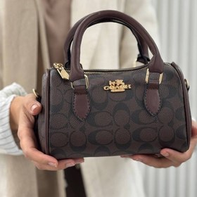 تصویر پاسپورتی - کرم خردلی 