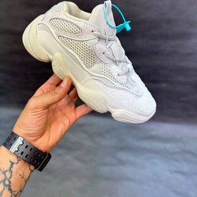 تصویر کتونی آدیداس یزی 500 کد 30 Adidas Yeezy boost 500 30