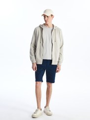 تصویر شورت و شلوارک مردانه آبی سرمه ای ال سی وایکیکی | S4J198Z8 اورجینال 