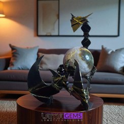 تصویر گوی سنگی عقیق با پایه عقرب فلزی 