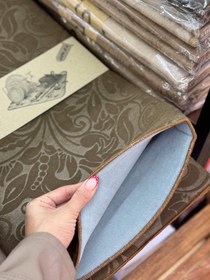 تصویر نمگیر جادویی - قهوه ای تیره Magic dehumidifier