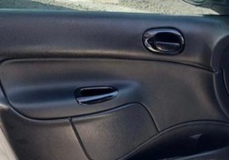 تصویر رودری مشکی ساده مناسب پژو ۲۰۶ و ۲۰۷ 