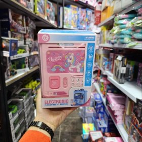 تصویر قلک و گاو صندوق رمزدار اثرانگشتی موزیکال طرح پونی 