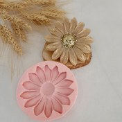 تصویر قالب شمع سیلیکونی مدل گل بابونه Silicone Candle Mold