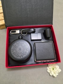 تصویر ست وی آی پی بطری جیبی استیل مشکی مات Matt black steel pocket bottle VIP set