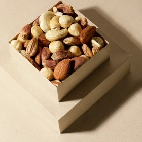 تصویر آجیل چهار مغز خام 1 کیلوگرم Mixed Four Raw Nuts 1Kg