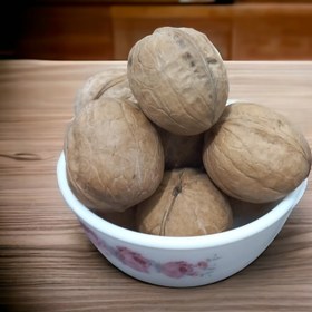 تصویر گردو با پوست 64 درصد 