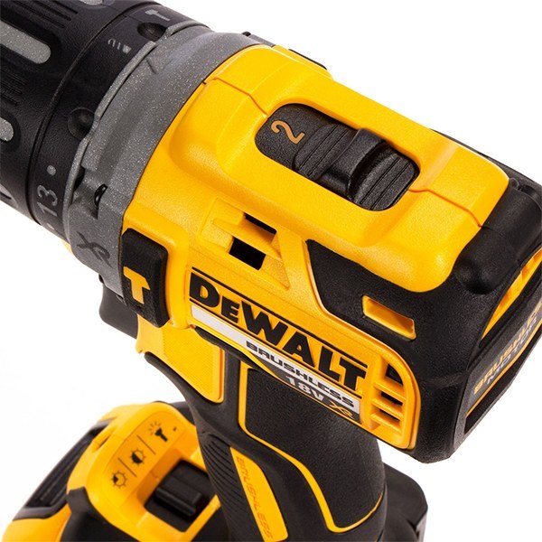 Dewalt dcd796p2 xr hot sale