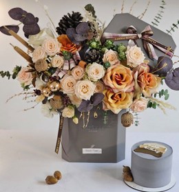 تصویر ست باکس گل و کیک پاییزی 