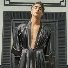 تصویر روبدوشامبر الگانت مشکی 