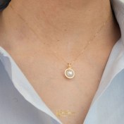 تصویر پلاک طلا طرح مروارید سواروسکی کد ۱۳۶۱۷۳ 