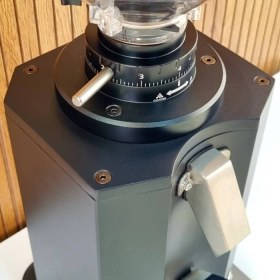 تصویر آسیاب فله‌زن E1000B هوم 