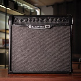 تصویر امپ گیتار الکتریک لاین سیکس Line 6 Spider IV30 