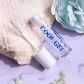 تصویر لیفت ابرو گیاهی 