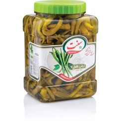 تصویر ترشی فلفل سبز سوزنی 