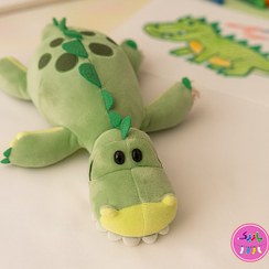 تصویر عروسک پولیشی اژدها/دایناسور فانتزی سبز – برند کوکی | نرم، ضدحساسیت و قابل شستشو 