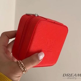 تصویر جعبه جواهری DREAM - قرمز DREAM