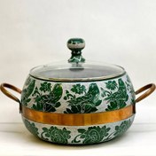 تصویر دیگ سنگی با دسته مس قلمزنی طرح گل مرغی 