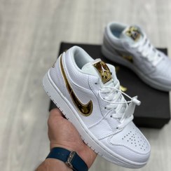 تصویر کتونی زنانه نایک Nike Air Jordan 1 Low 