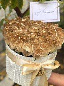 تصویر خرید باکس گل با 25 رز طلایی 