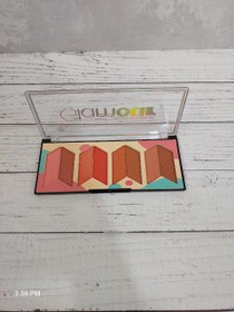 تصویر رژگونه ۸تایی 