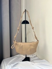 تصویر کیف دوشی فانتزی نرم مدل کروسان 