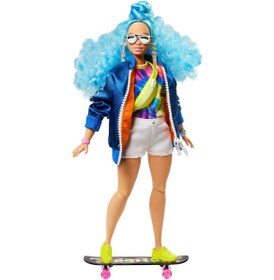 تصویر عروسک باربی اکسترا با موهای آبی، ژاکت بمب‌افکن و اسکیت‌برد برند barbie Barbie Extra Doll Blue Hair Bomber Jacket Skateboard