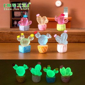 تصویر کاکتوس شبنما 