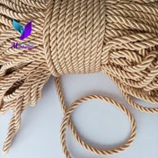 تصویر قیطان ابریشمی طلایی 