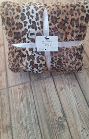 تصویر پتو پلنگی 