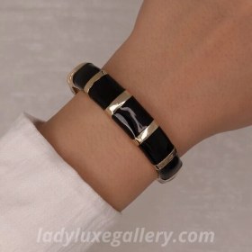 تصویر بنگل میناکاری پهن مشکی 