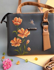 تصویر کیف چرم با رنگ ثابت و قابل شستشو طرح نارمهر 