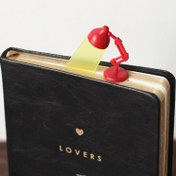 تصویر بوک مارک چراغ مطالعه 