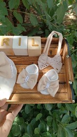 تصویر توربان و کالج کرم رنگ Newborn Turban and College Set