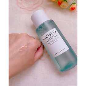 تصویر تونر روشن کننده ماداگاسکار سنتلا هیالو سیکا اسکین 1004 SKIN1004 Madagascar Centella Hyalu-Cica Brightening Toner-210ml